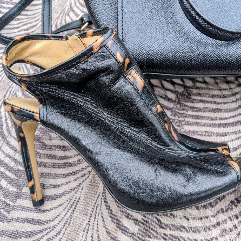 SOLD Ann Taylor peep toes, black/tortoiseshell - Picture 9 of 13